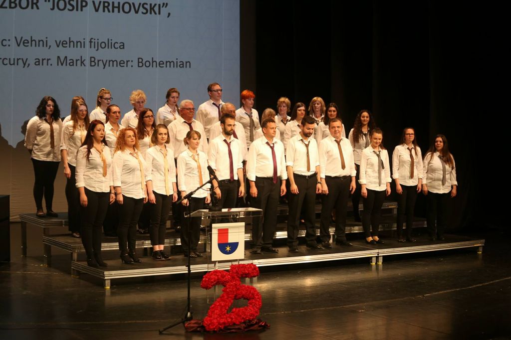 3131842510214901989000199211103