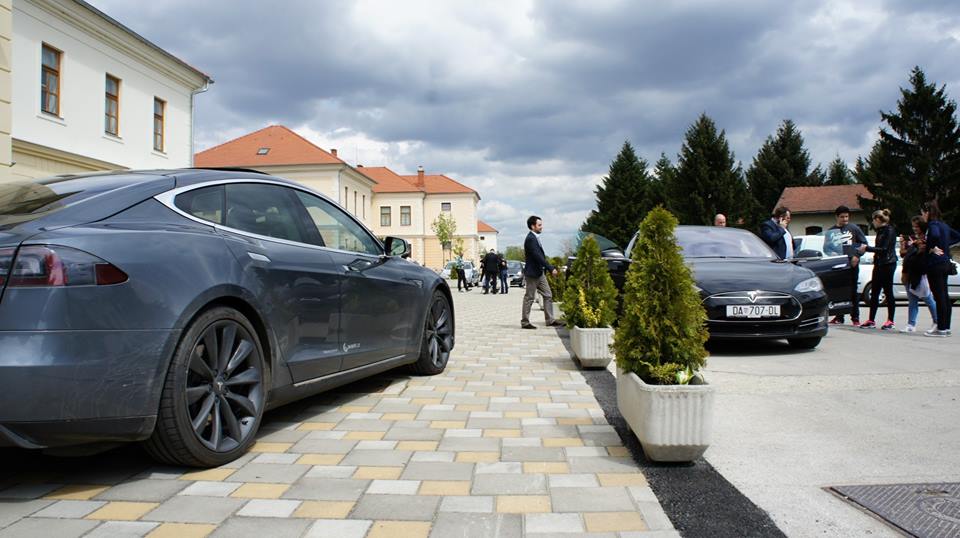 1116066094898165847014514944307