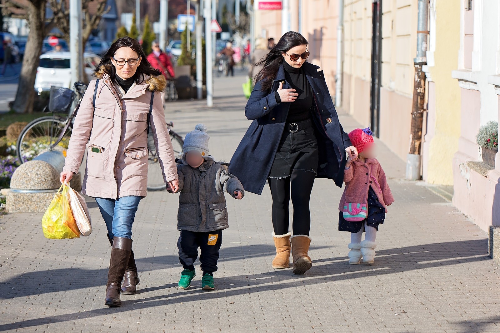 KLIKOM PO PRELOGU Živahno jutro u centru grada!