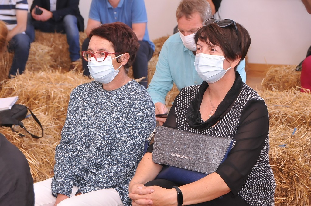 PROJEKT PIKAČ UŽIVO Mladi i treća dob zajedno u očuvanju zaštitnog znaka Selnice