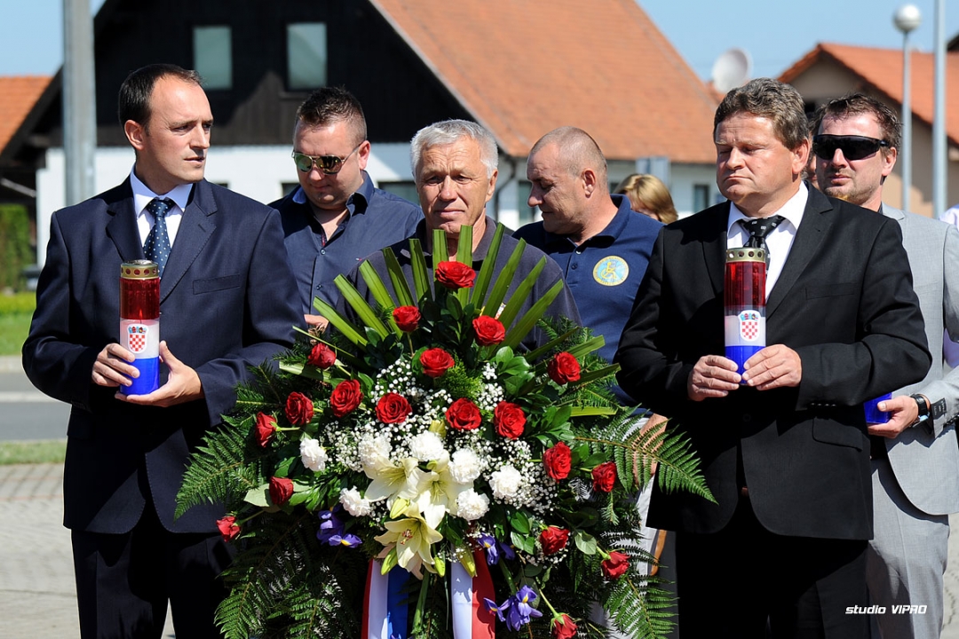 297412316dsc0925221222