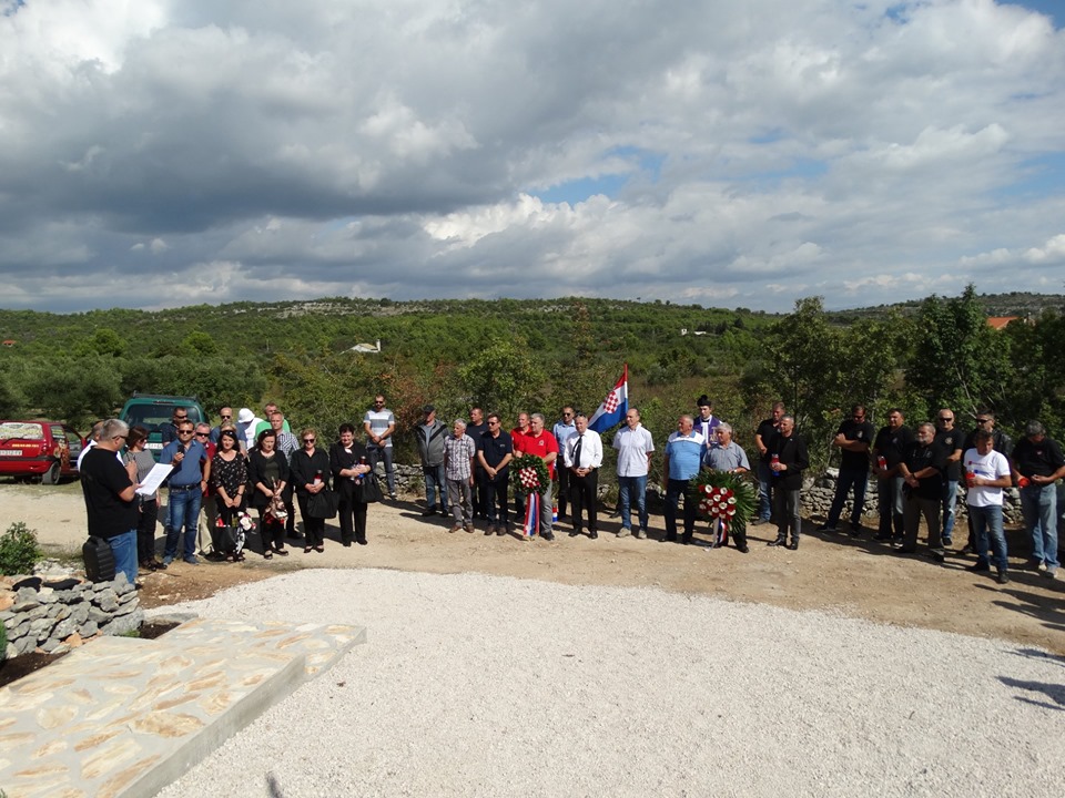 U Vodičkom zaleđu otkriven spomenik zapovjedniku Ivanu Vurušiću