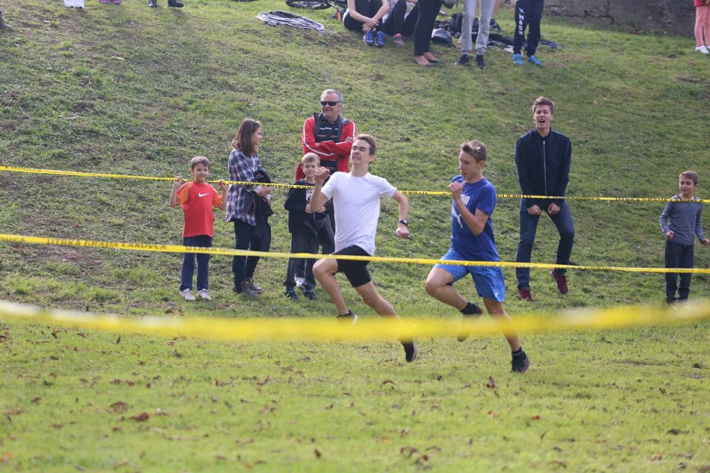 2275131410213285076298392135817