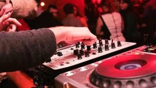 slika0001Podroom (Petak, 1.2. – Lucky Marcell & Ramblin