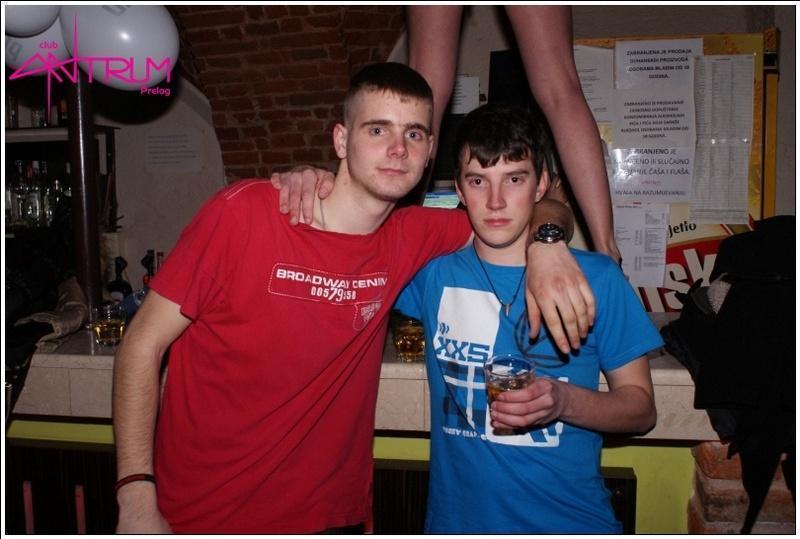 slika0011 Antrum (Subota, 12.1.2013.) slika0011 Antrum (Subota, 12.1.2013.)