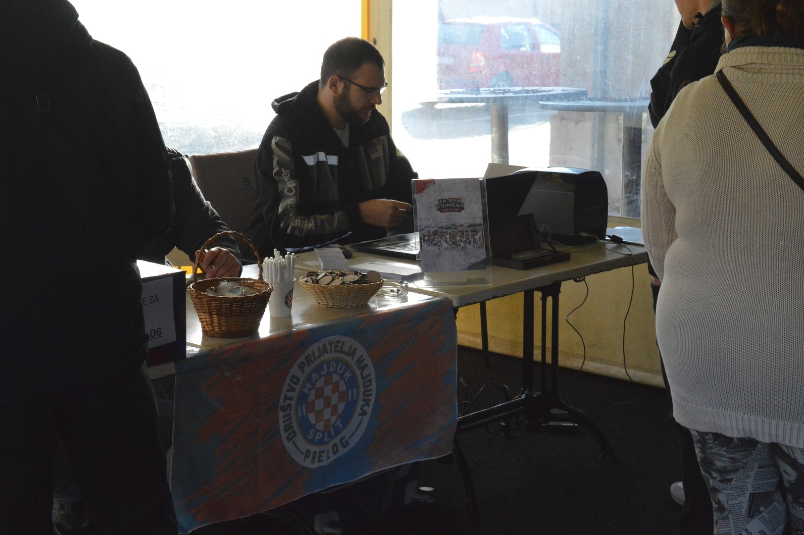 Gužve od ranog jutra: U Prelogu traje učlanjivanje u Hajduk!