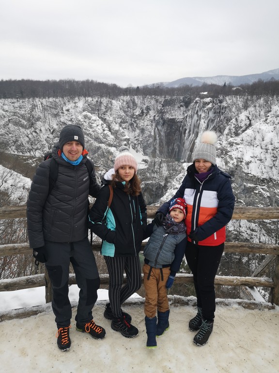 NIKOLA VRŠIĆ Skladan smo tim poput naše nogometne reprezentacije – skromni, samozatajni, velikog srca i zavidnih rezultata! NIKOLA VRŠIĆ Skladan smo tim poput naše nogometne reprezentacije – skromni, samozatajni, velikog srca i zavidnih rezultata!