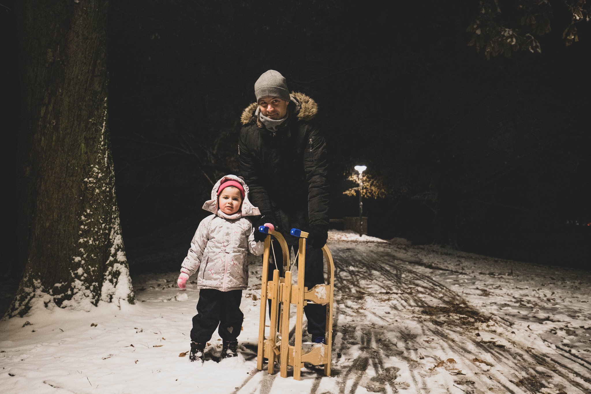 Mališani uživali u sanjkanju, snježna dekoracija centru Čakovca dala posebnu čar