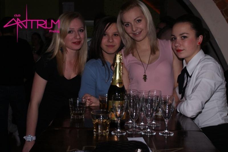 slika0015 Antrum (Petak i subota, 7. i 8.12.2012)