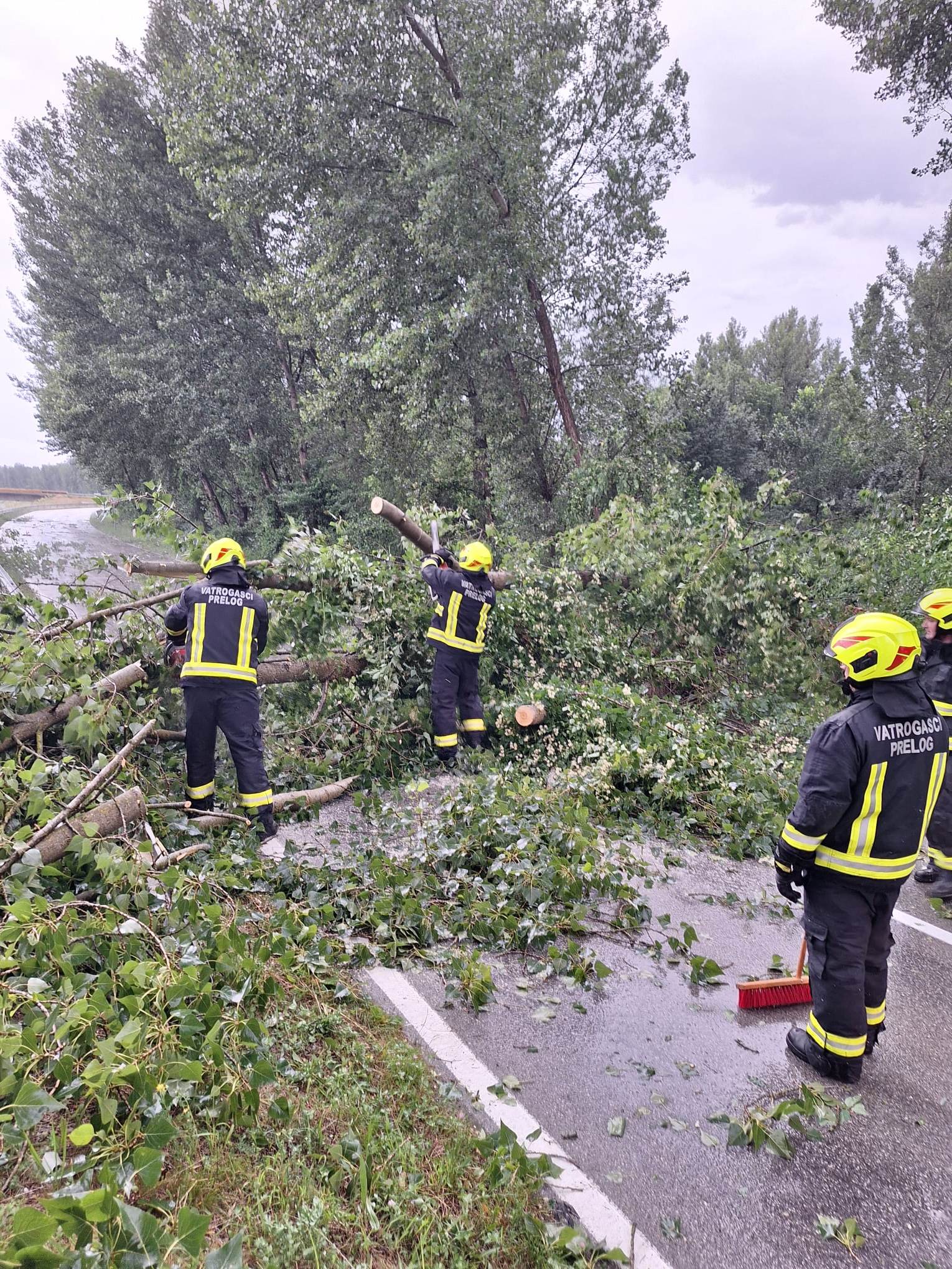FOTO Jučerašnje snažno nevrijeme zahvatilo je i područje Preloga