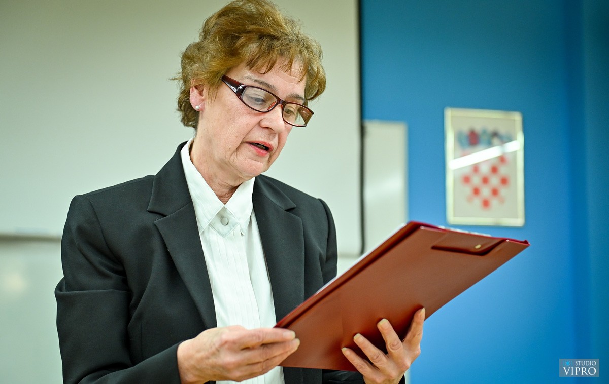 FOTO Otvorena Godišnja izložba radova članova LUDM-a Prelog