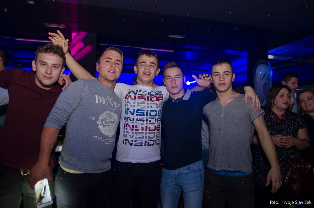 1488360412165690484176887663377