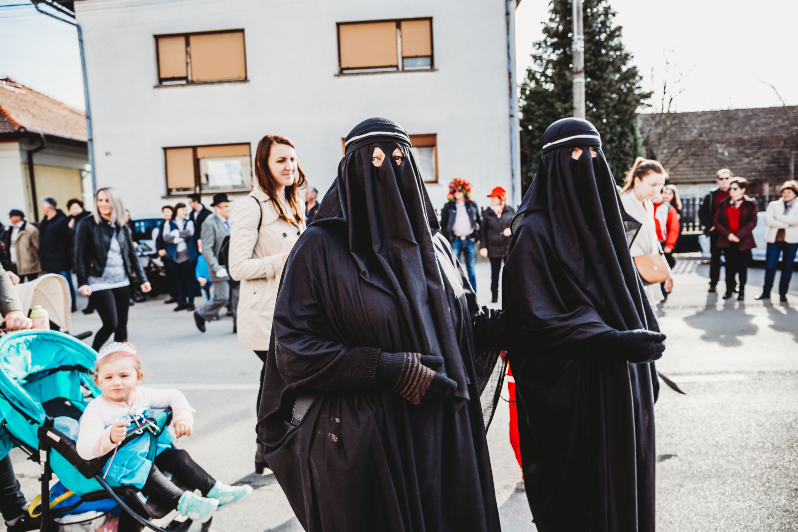 Gorički svati – fašnička povorka s kreativnim maskama prošetala Goričanom
