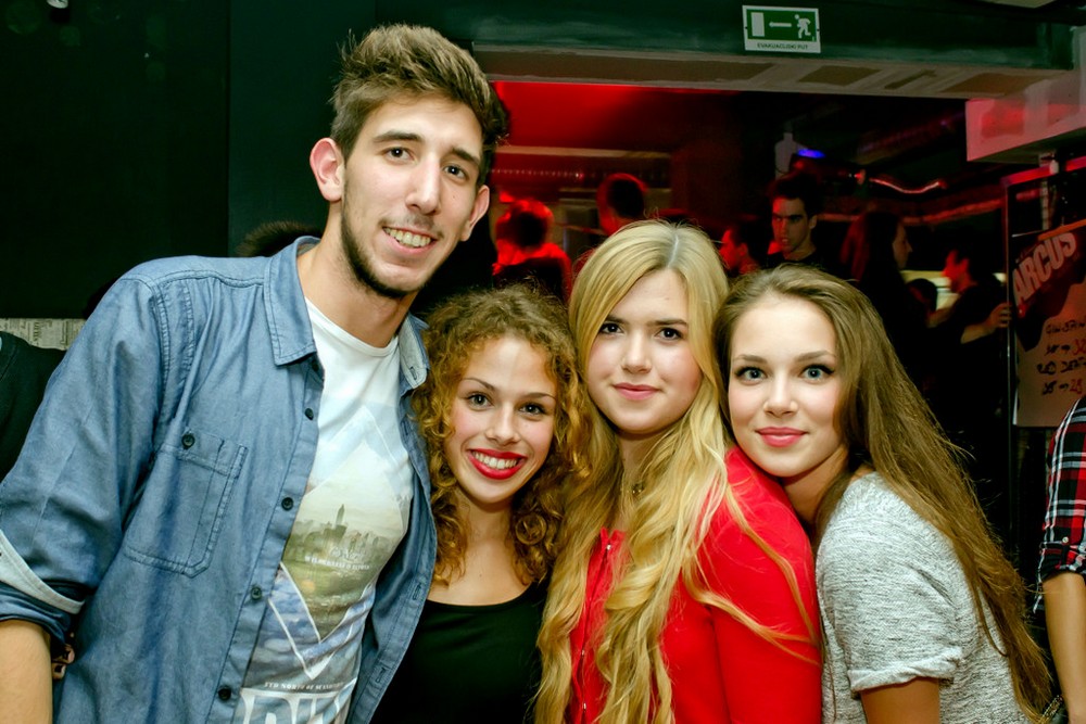 slika0011192748 16. rođendan Arcusa (Subota, 13.9.2014.) slika0011192748 16. rođendan Arcusa (Subota, 13.9.2014.)