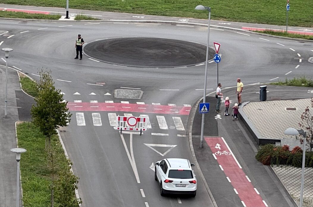 vojni mimohod zg vojni mimohod zg