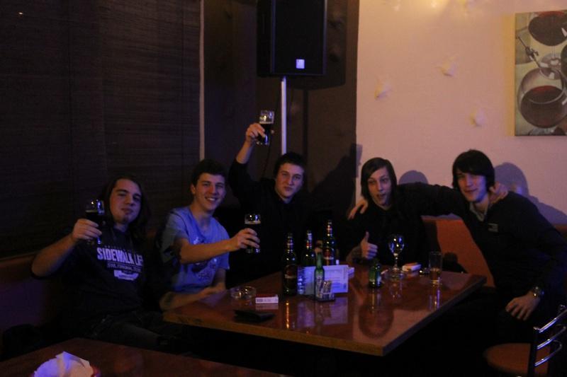 slika0008 Insomnia (Subota, 9.2.2013 – Mystic Band)