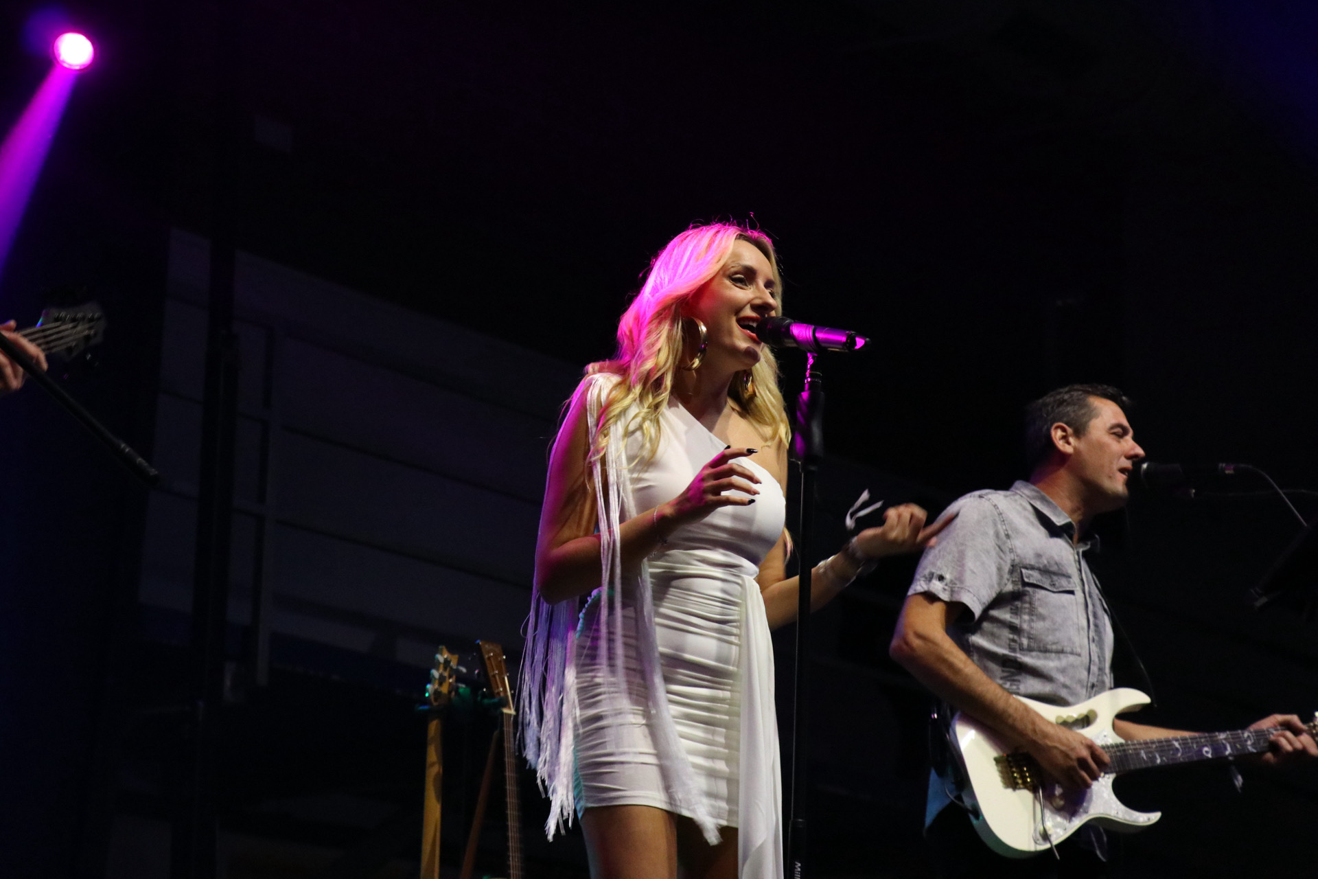 FOTO Željko Samardžić zagrijao Čakovec na jesenskom koncertu u punoj GOC dvorani