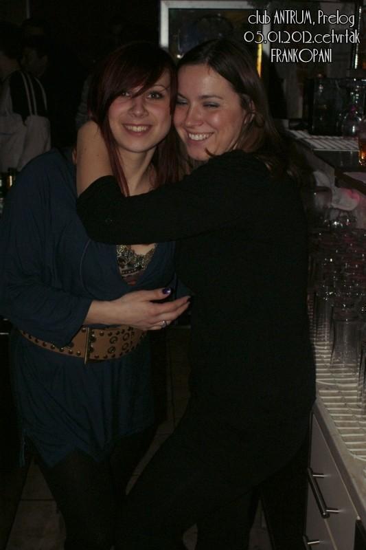 slika0035 Antrum (Četvrtak, 5.1.2012) slika0035 Antrum (Četvrtak, 5.1.2012)