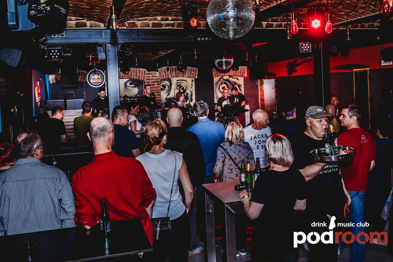 Podroom Rock Off uz band Secret Garden