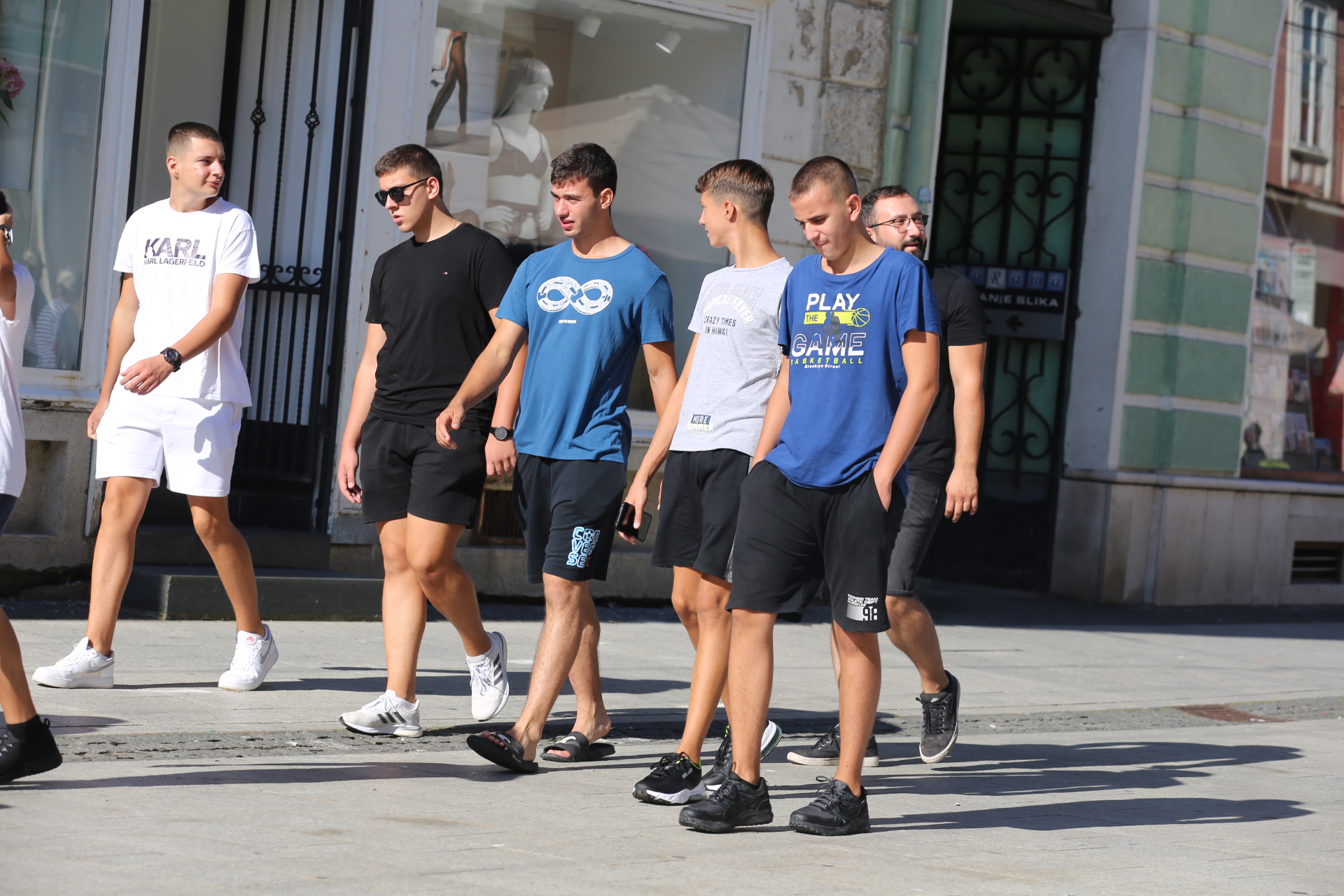 KLIKOM PO ČAKOVCU Prva rujanska subota izmamila vesele šetače na čakovečku ‘špicu’