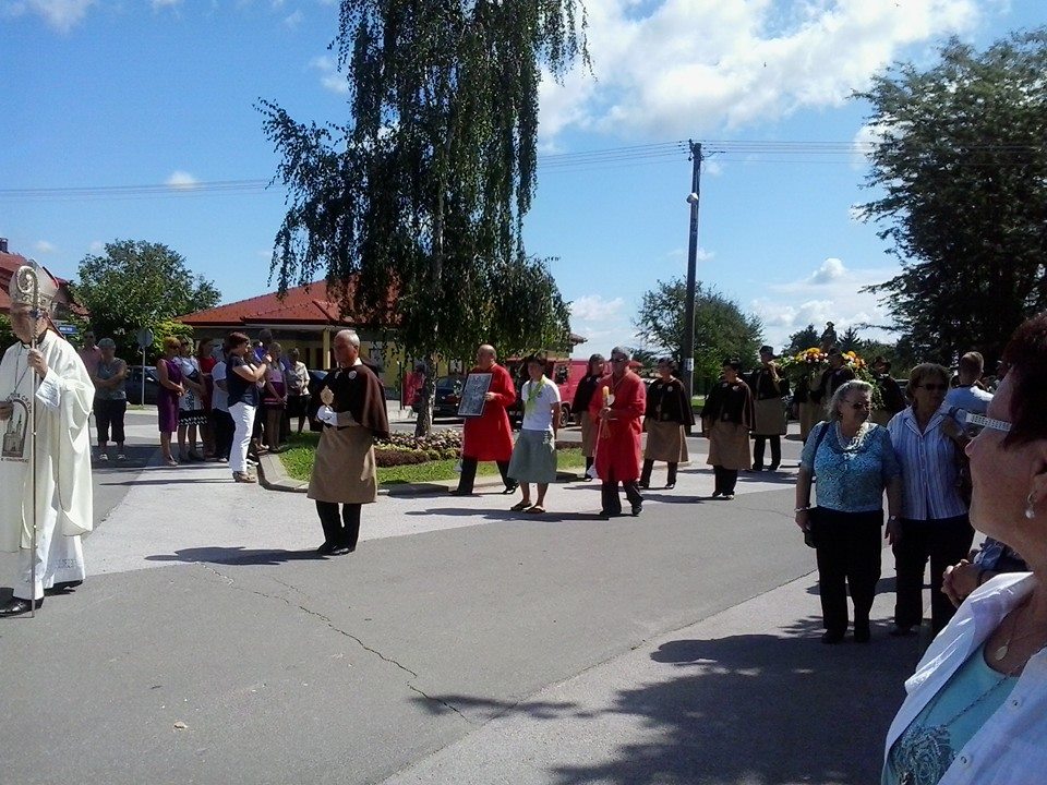 1062490310202621329236632299444