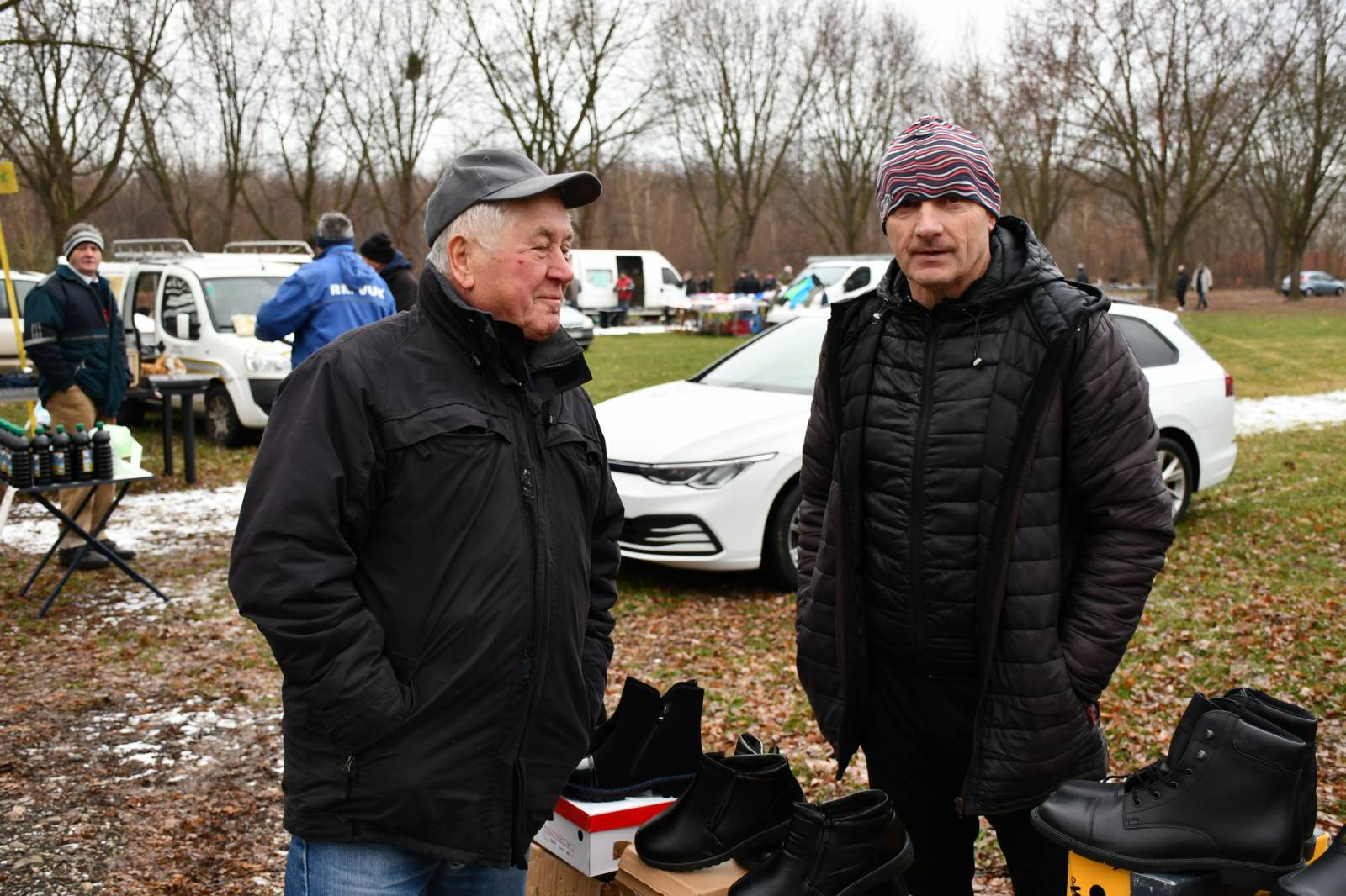 KUPCI NAHRLILI Hladna siječanjska srijeda ispunjena robom i veselim licima