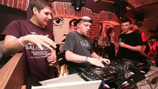 slika0017Podroom (Subota, 9.2. – Carninival House Party – DJ Mario Amarillo)