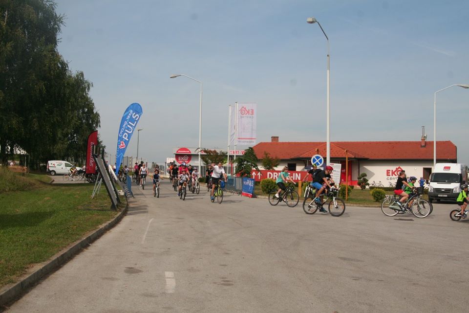 1418456433131244387026350019387