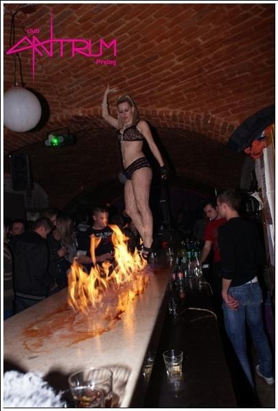 slika0070 Antrum (Subota, 5.1.2013.) slika0070 Antrum (Subota, 5.1.2013.)