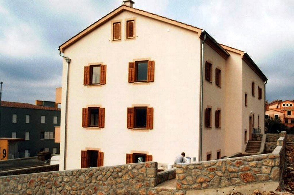 1505519563101910445989180224460