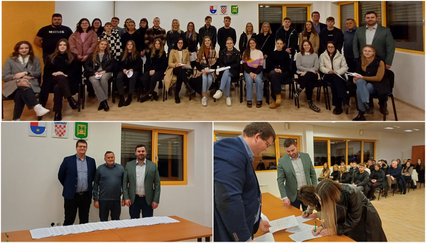 NEDELIŠĆE Potpisano 33 ugovora s novim stipendistima