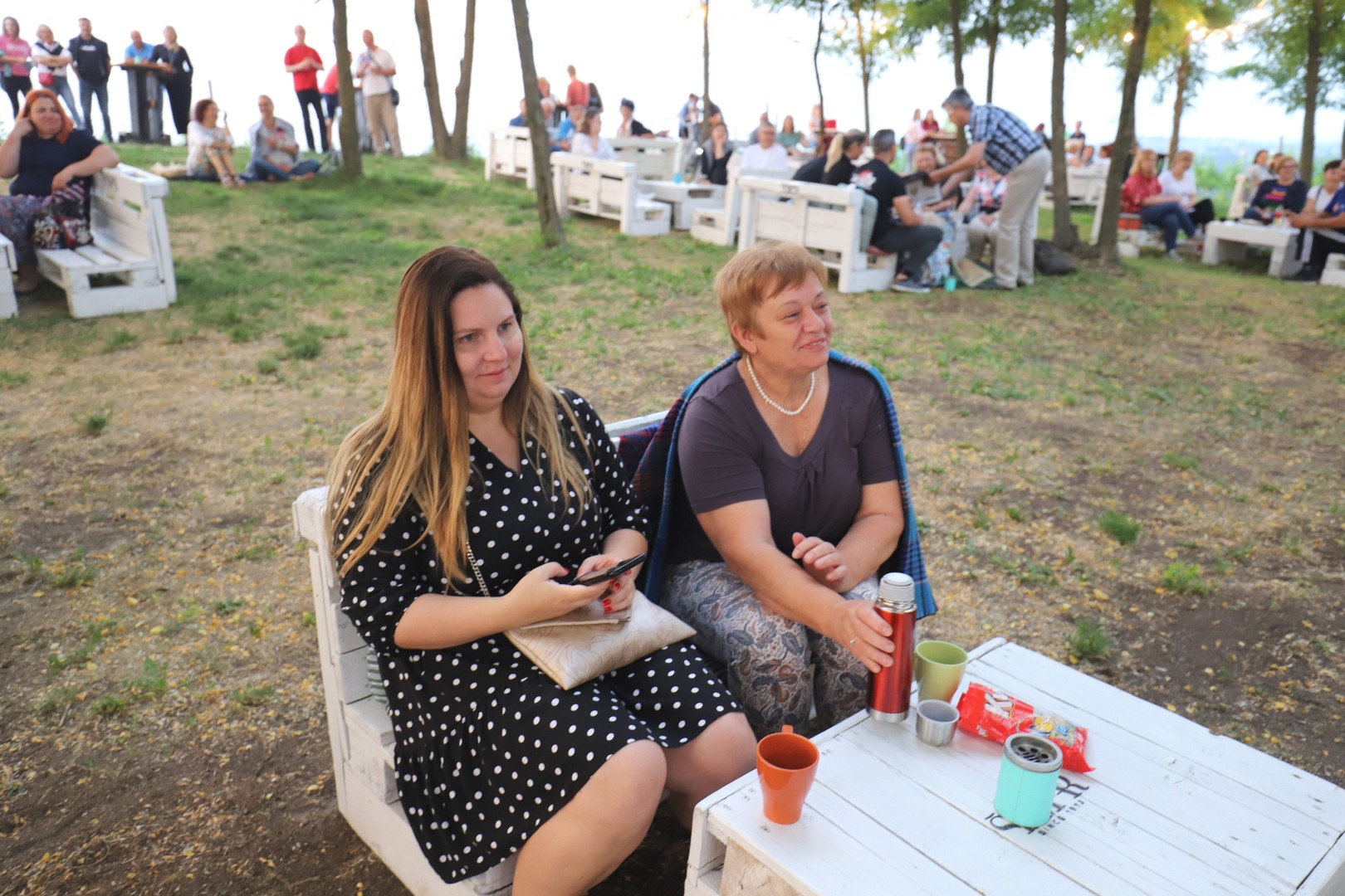 PRIZOR KOJI SE PAMTI Doček prvih zraka ljetnog sunca na Mađerkinom bregu nikog nije ostavio ravnodušnim PRIZOR KOJI SE PAMTI Doček prvih zraka ljetnog sunca na Mađerkinom bregu nikog nije ostavio ravnodušnim