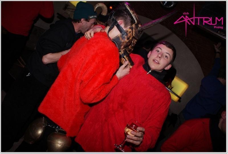 slika0020 Antrum (Petak i subota, 8. i 9.2.2013) slika0020 Antrum (Petak i subota, 8. i 9.2.2013)