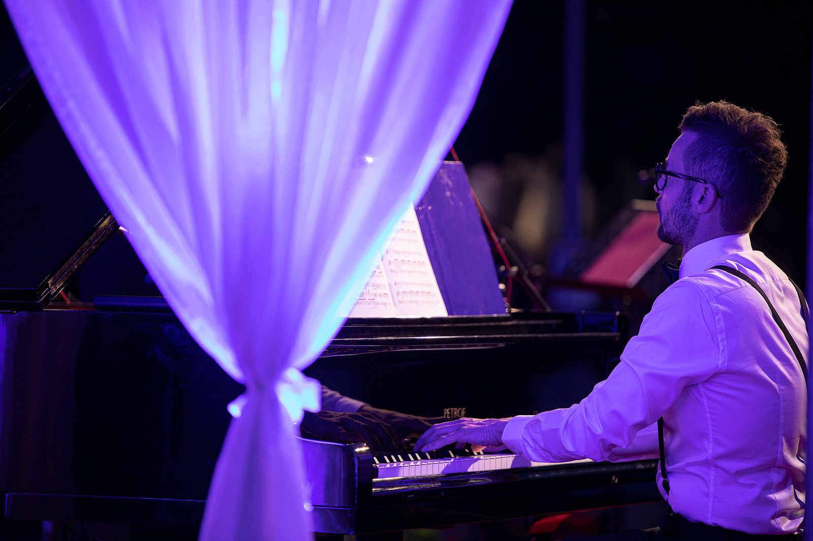 Pod zvjezdanim nebom: Brojna publika uživala u ‘Operi pod zvijezdama’