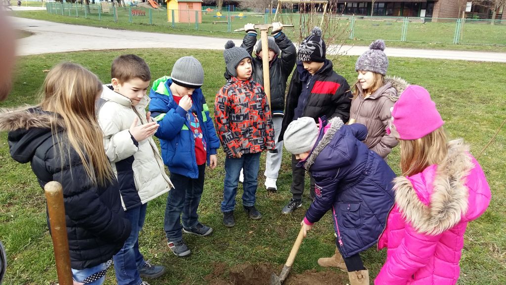 20160309122655822351