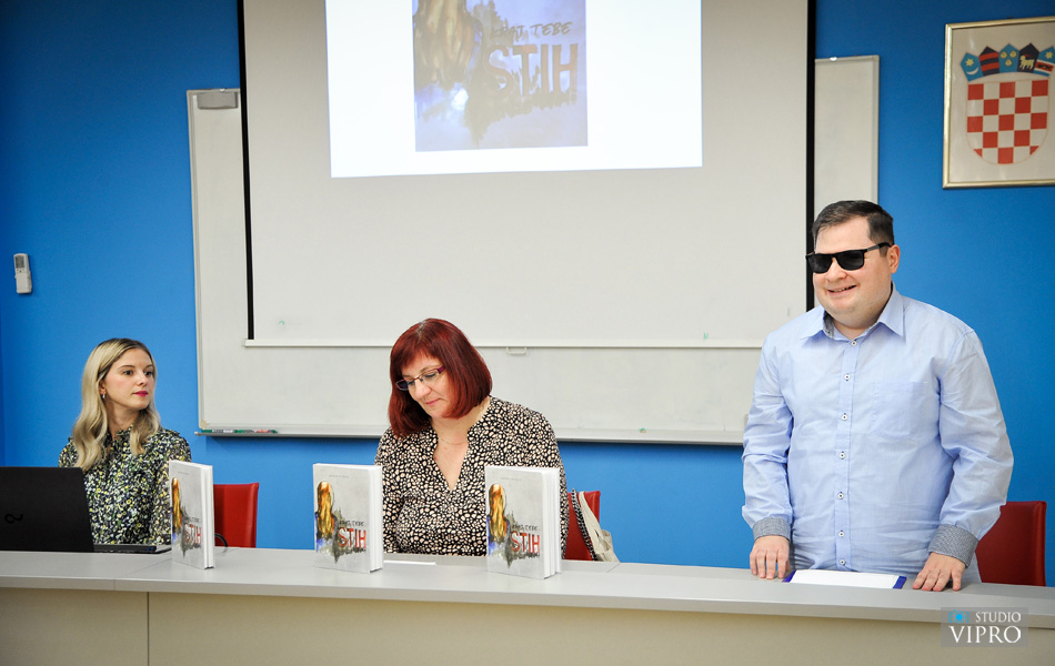 U Prelogu održana promocija zbirke pjesama ‘Kraj tebe stih’ Jagode Vičević