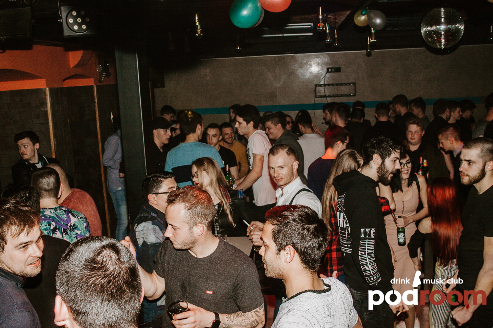 Podroom Drink & Music Club