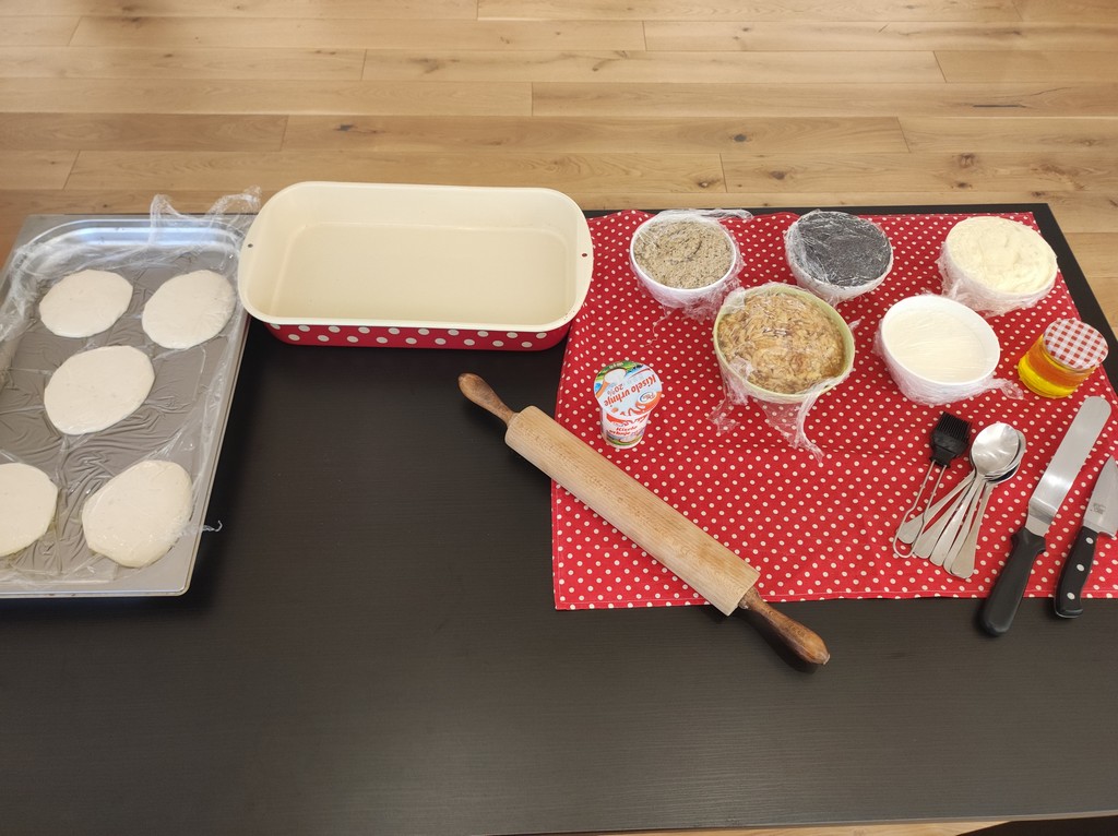 U multimedijalnoj dvorani Riznice Međimurja predstavljena monografija ‘Međimurska gibanica’ U multimedijalnoj dvorani Riznice Međimurja predstavljena monografija ‘Međimurska gibanica’