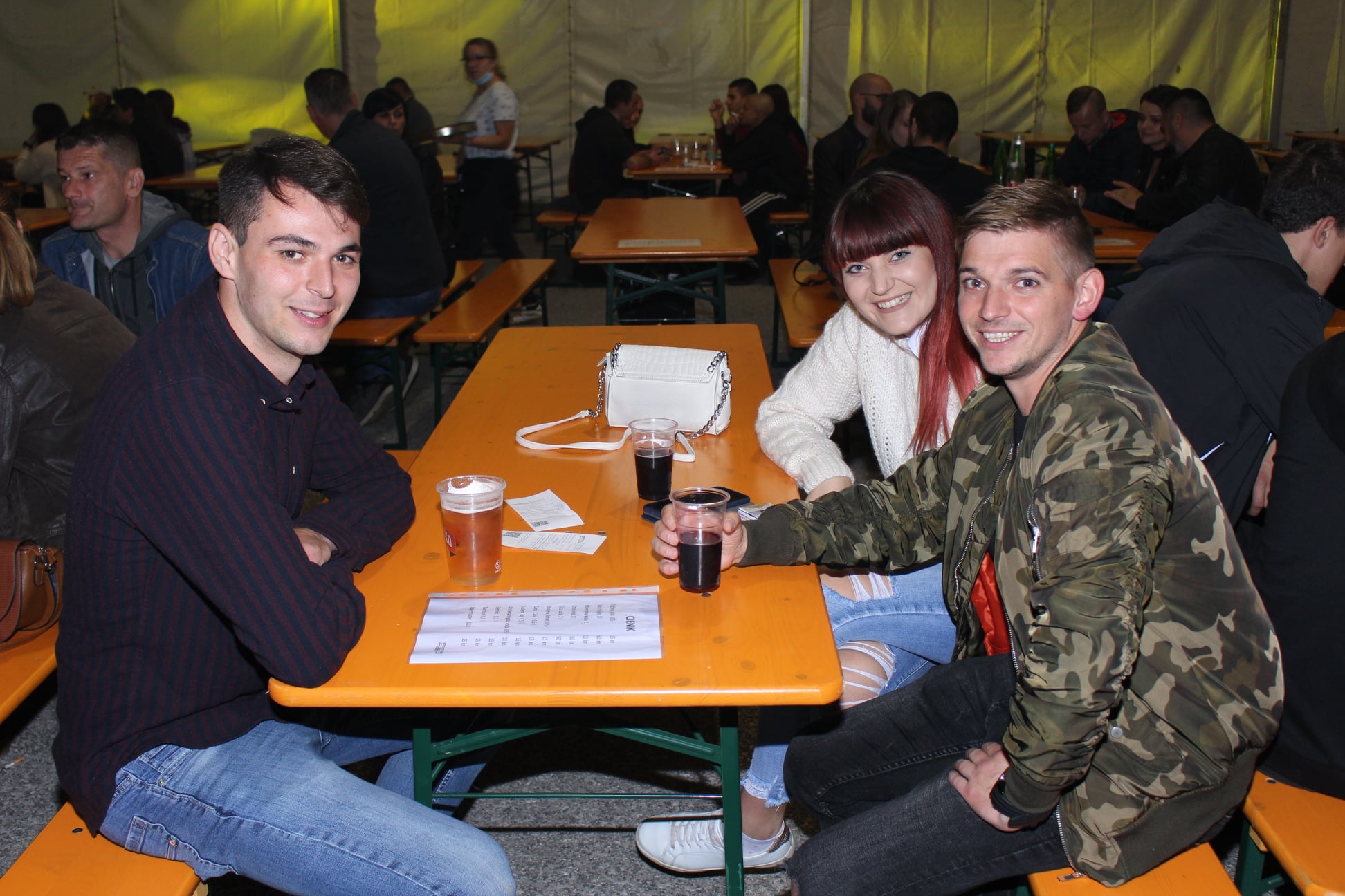 Koncert benda Hangar 44