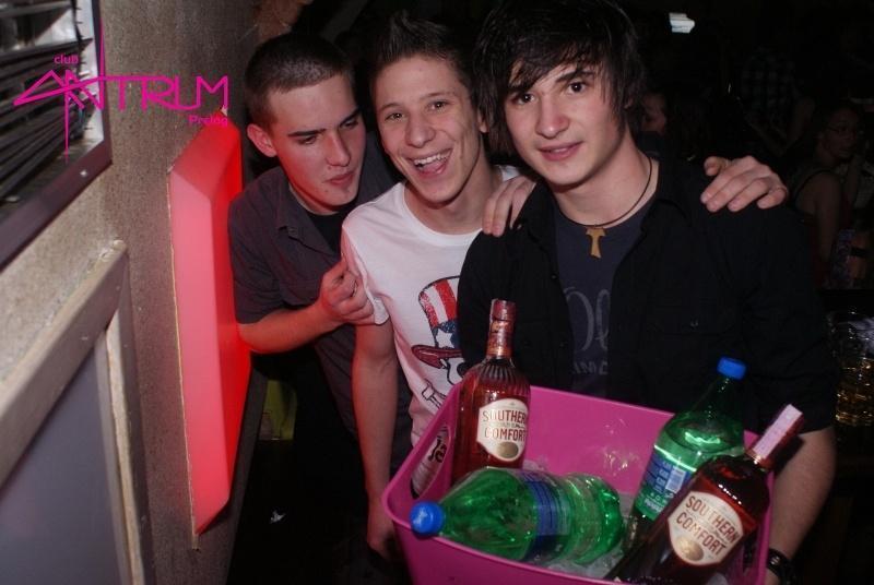 slika0050 Antrum (Petak i subota, 14. i 15.12.2012)