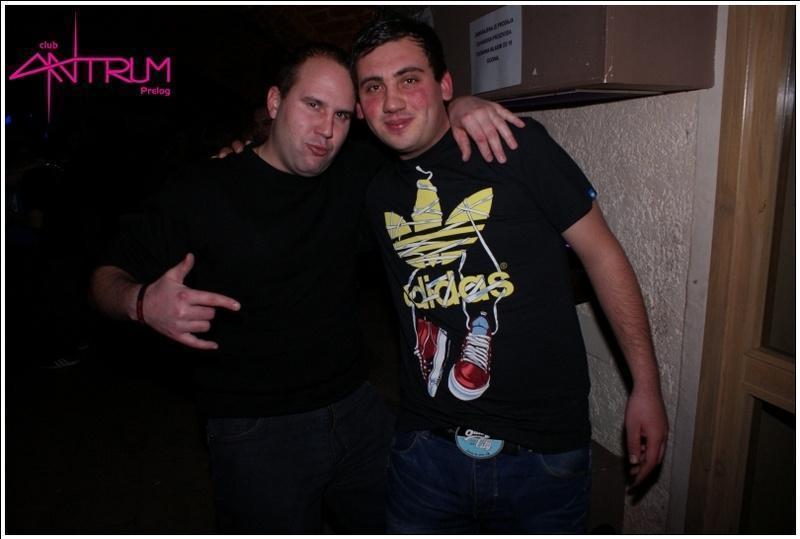 slika0017 Antrum (Subota, 12.1.2013.) slika0017 Antrum (Subota, 12.1.2013.)