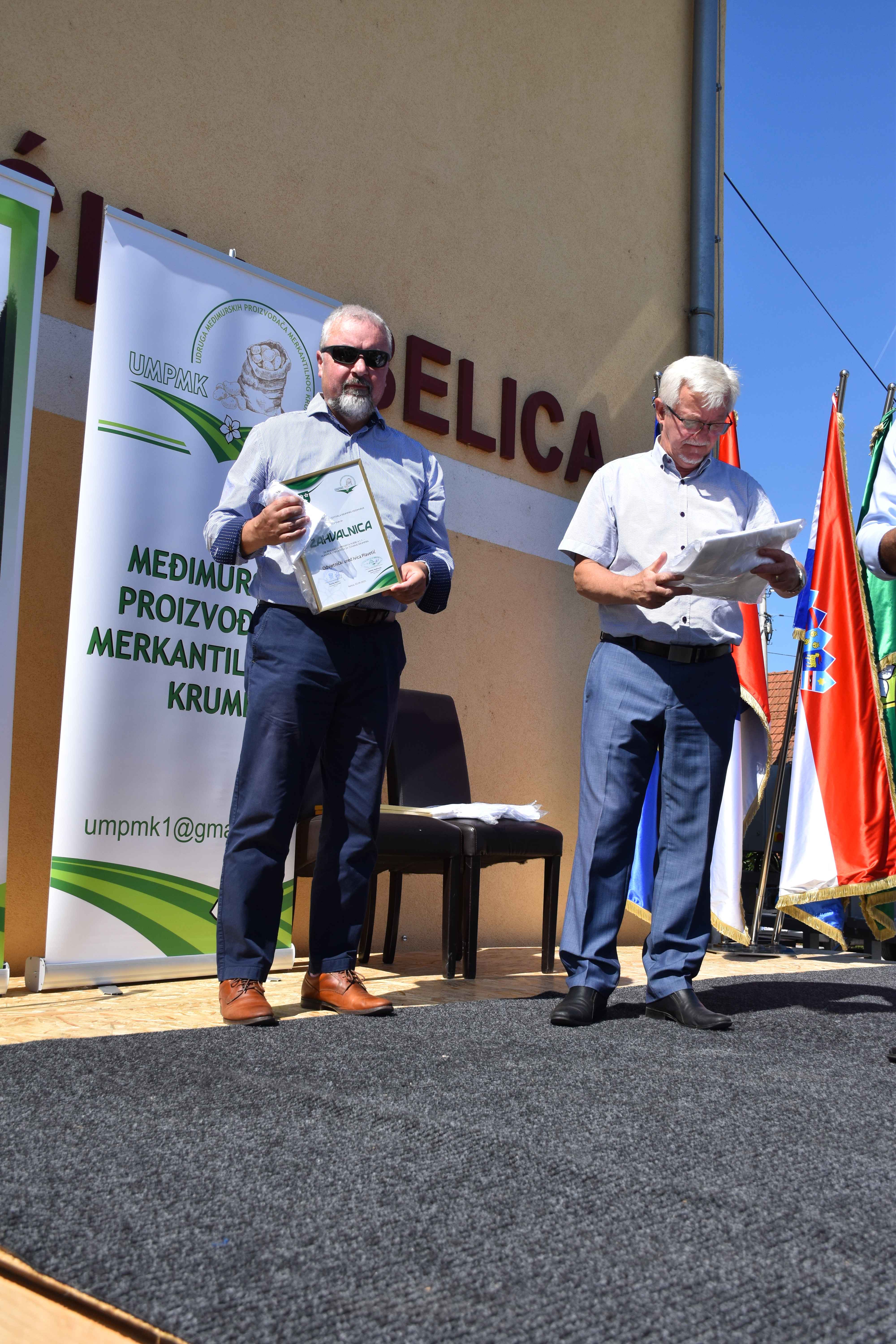 TRADICIJA I OKUSI Festivalom međimurskog kalampera otvorena sezona branja krumpira TRADICIJA I OKUSI Festivalom međimurskog kalampera otvorena sezona branja krumpira