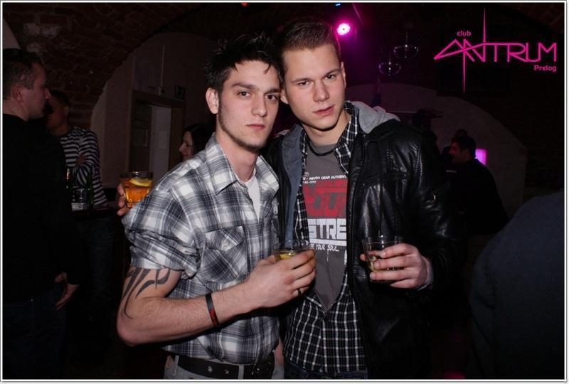 slika0030 Antrum (Petak i subota, 1. i 2.2.2013) slika0030 Antrum (Petak i subota, 1. i 2.2.2013)