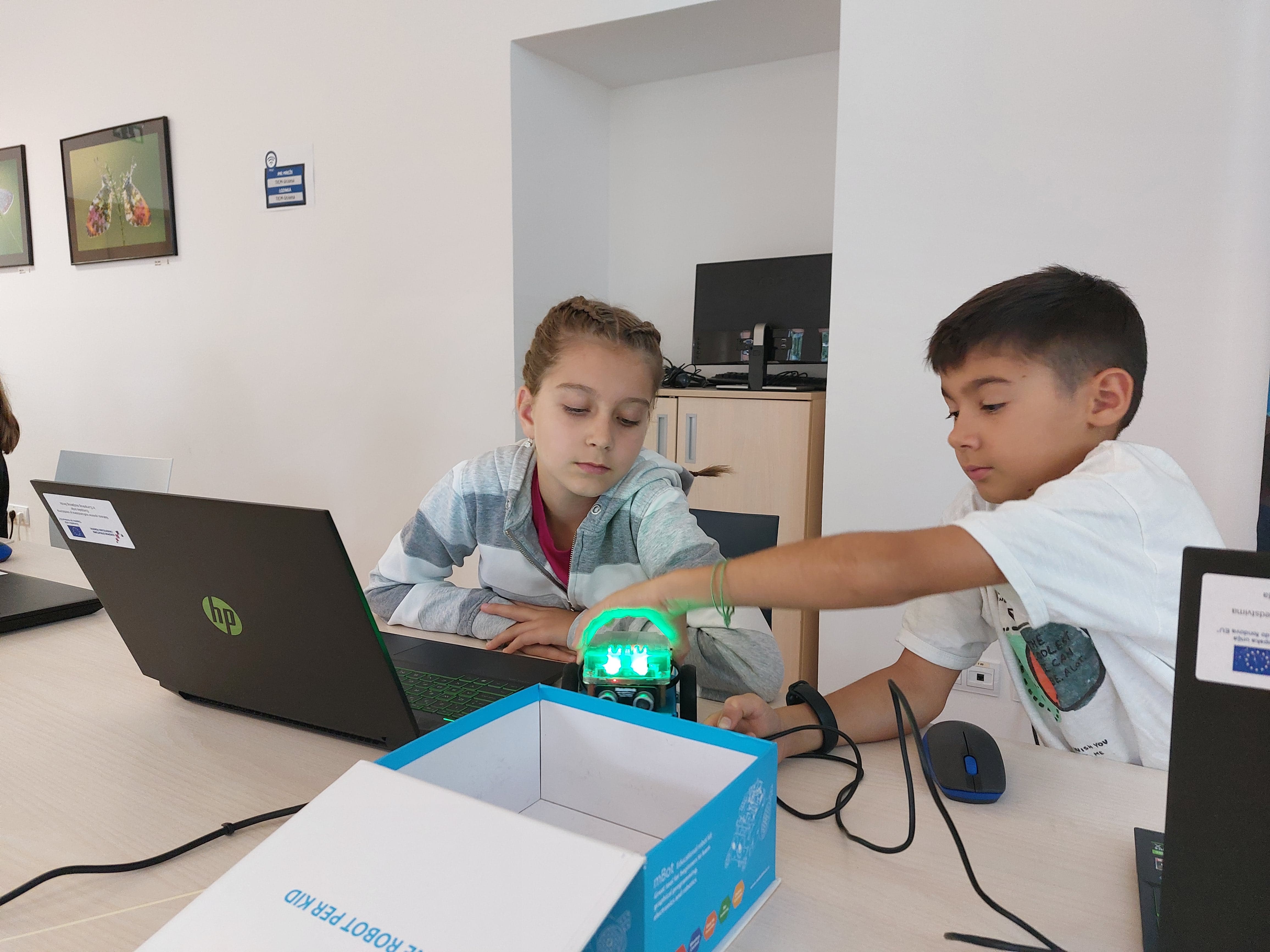 Projekt ‘Kaj buš STEM?’