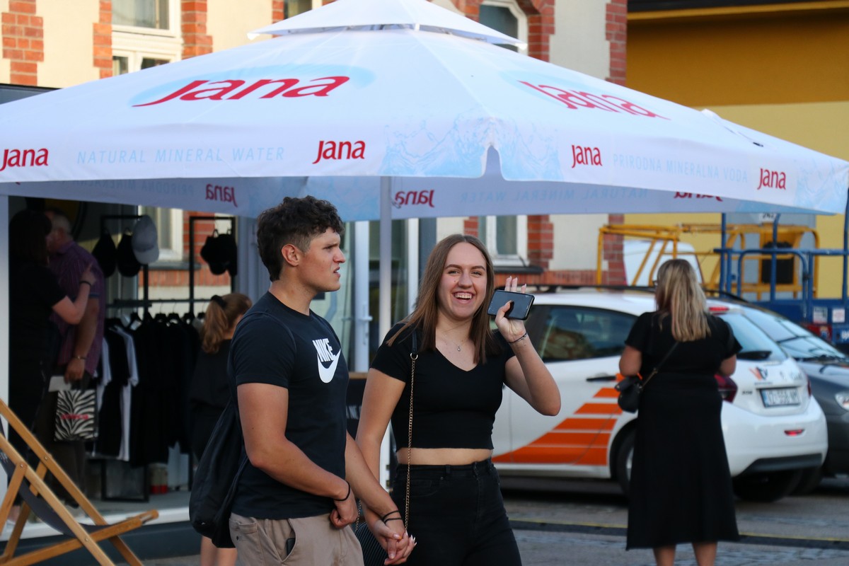 FOTO Prvi dan Porcijunkulovog započeo spektakularnim artističkim showom – “Dangerous Show” Cirkerosa Cirkusa