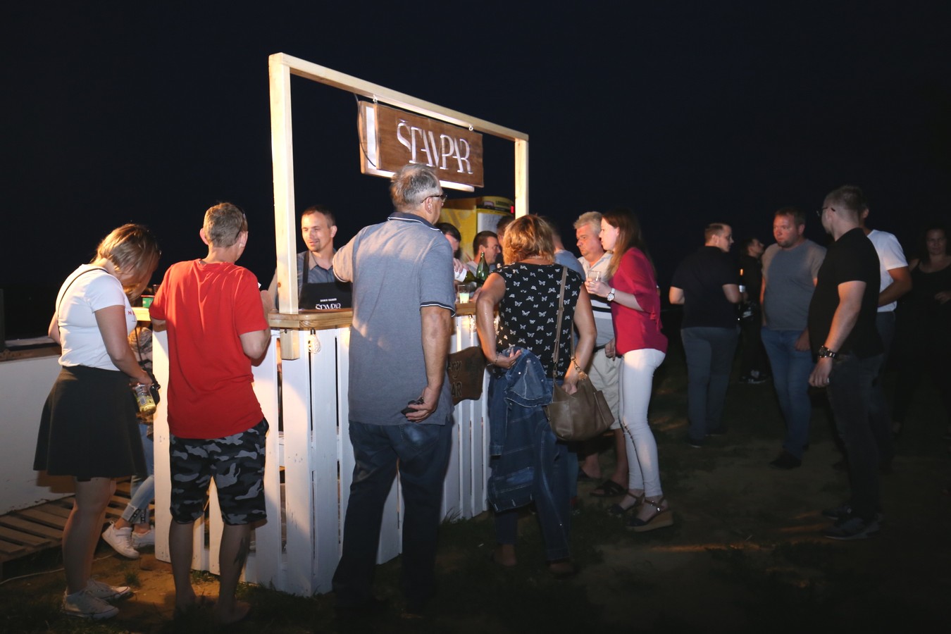 Odličan koncert Vatre u predivnom ambijentu Mađerkinog brega