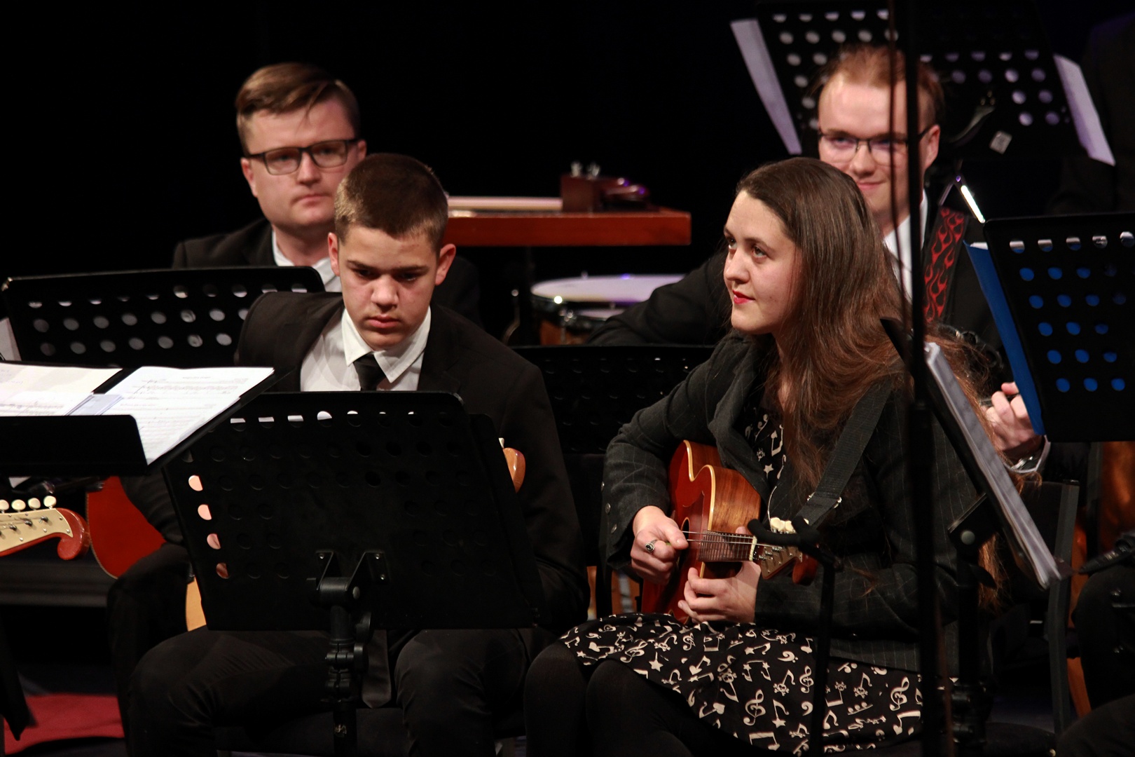 ŽupanijskI tamburaškI orkestr ‘Stjepan Bujan-Stipić’ održao jubilarni koncert povodom 20 godina djelovanja