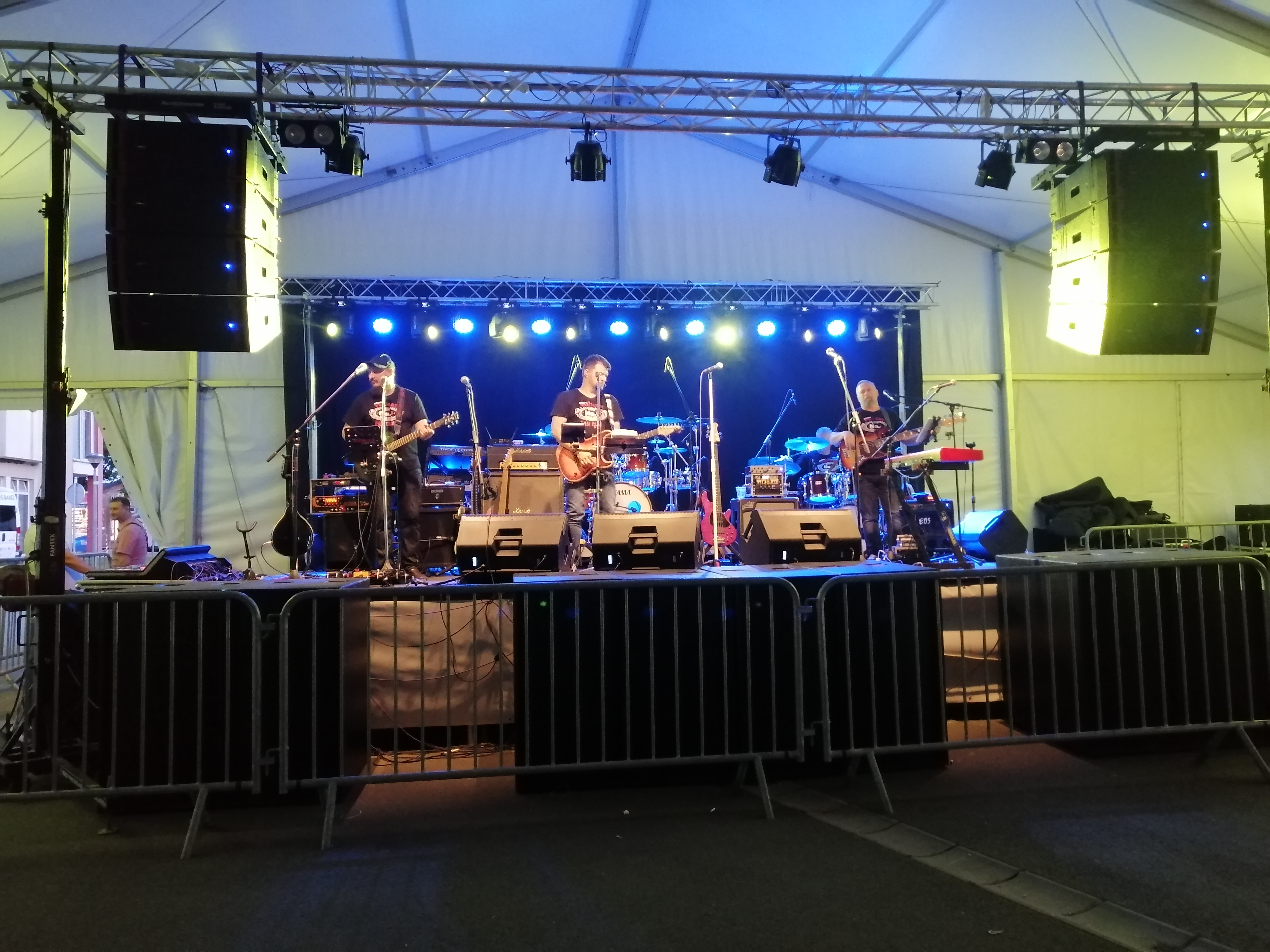 MURSKO SREDIŠĆE Posjetitelji su uživali na Željku Bebeku i Murskom wine festu