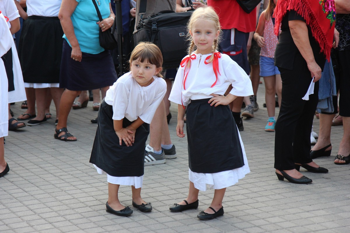 Tri međimurska KUD-a predstavila međimursku tradiciju na Porcijunkulovom