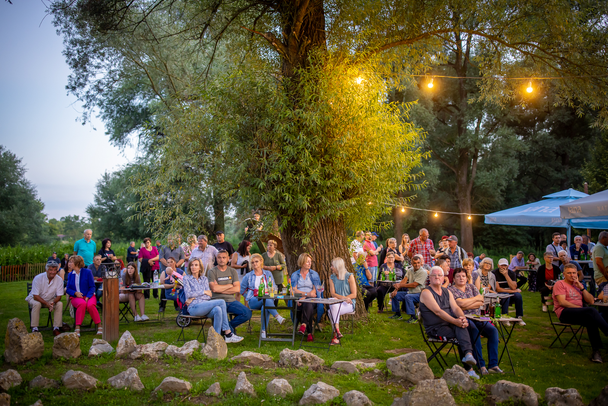 PREKRASNA VEČER Koncert Džo Maračić Makija i premijera spota Ansambla Pučpuljike PREKRASNA VEČER Koncert Džo Maračić Makija i premijera spota Ansambla Pučpuljike
